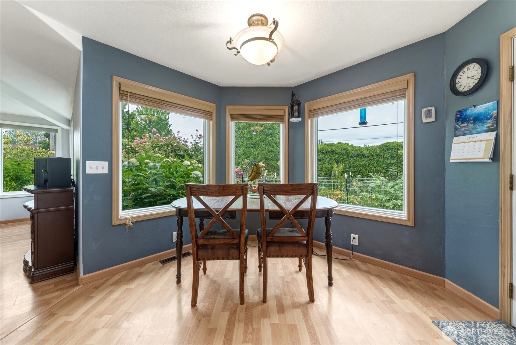 1001 Southview Property Photo 5