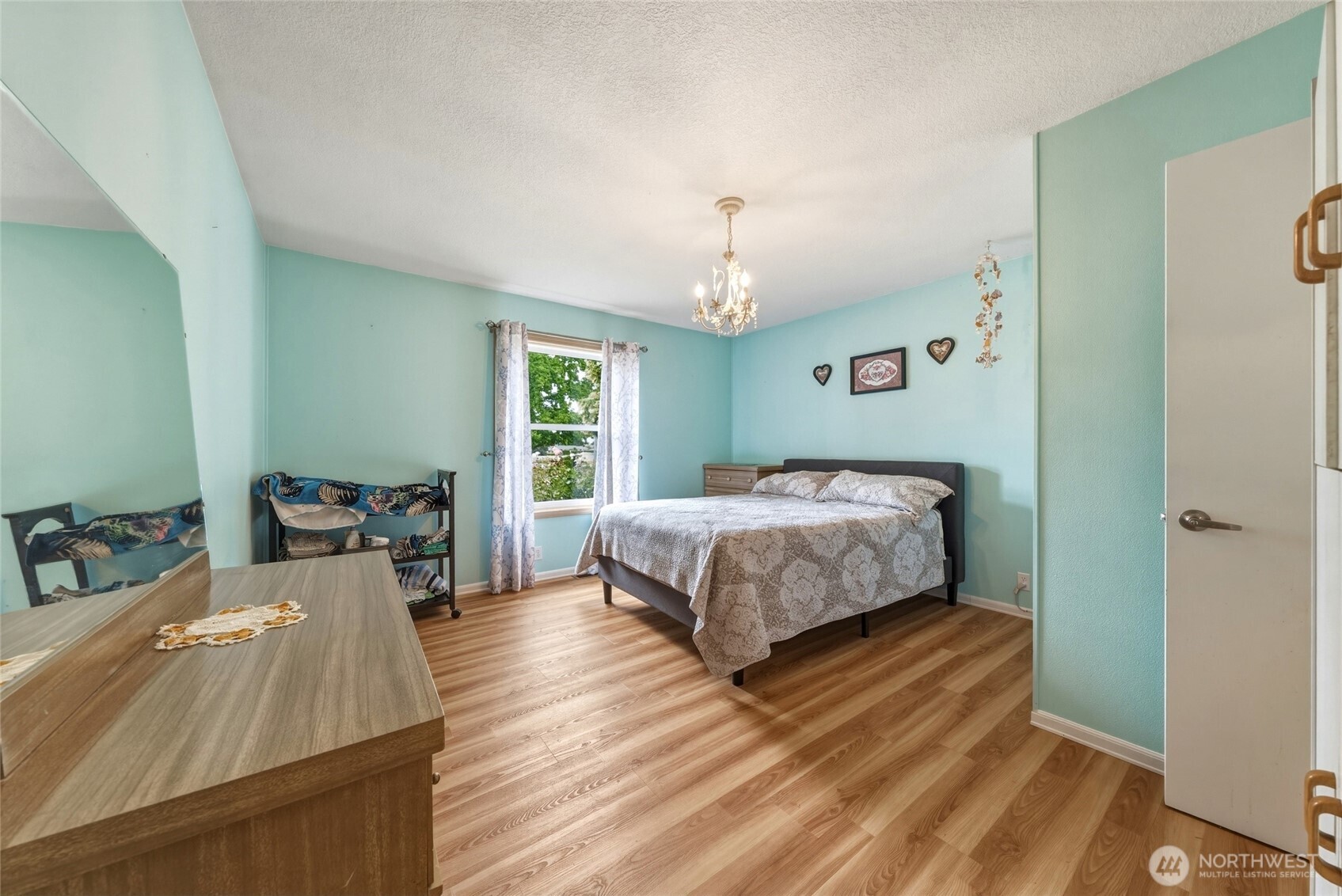 1001 Southview Property Photo 14