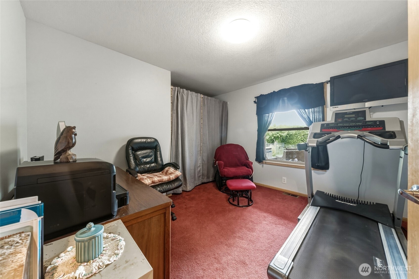 1001 Southview Property Photo 17