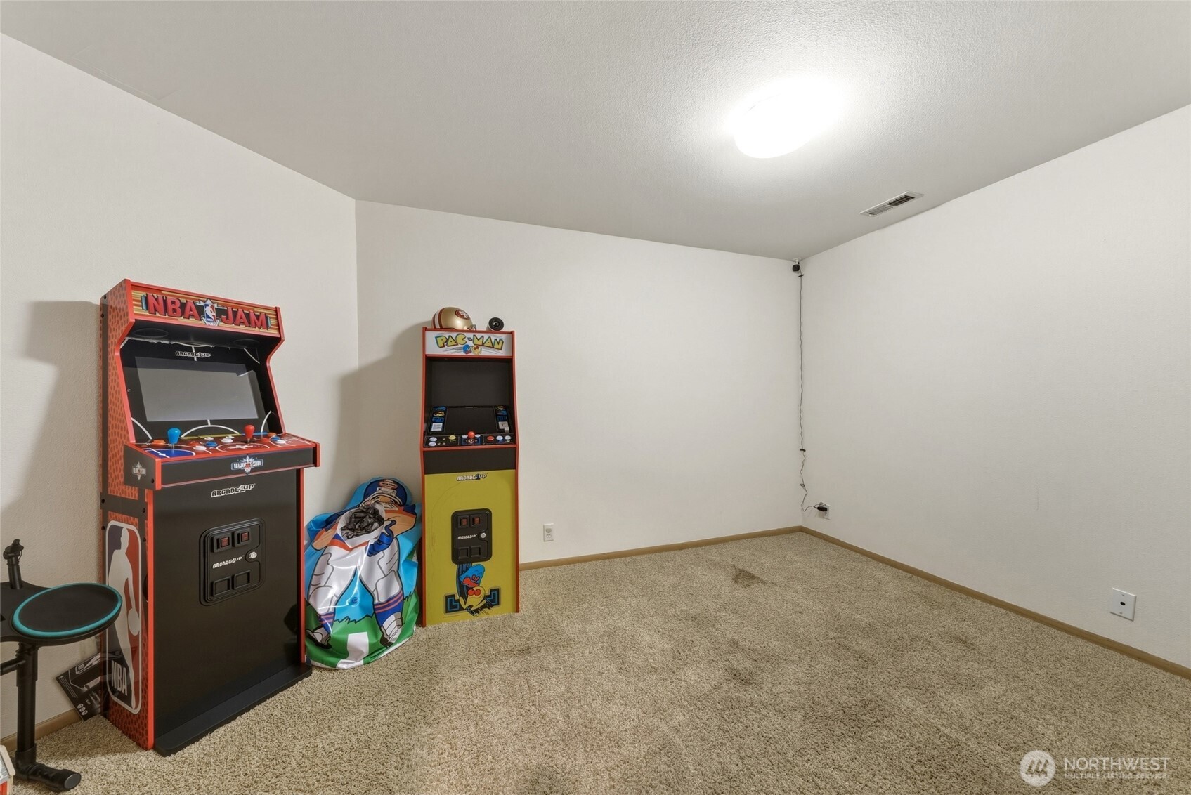 1001 Southview Property Photo 25