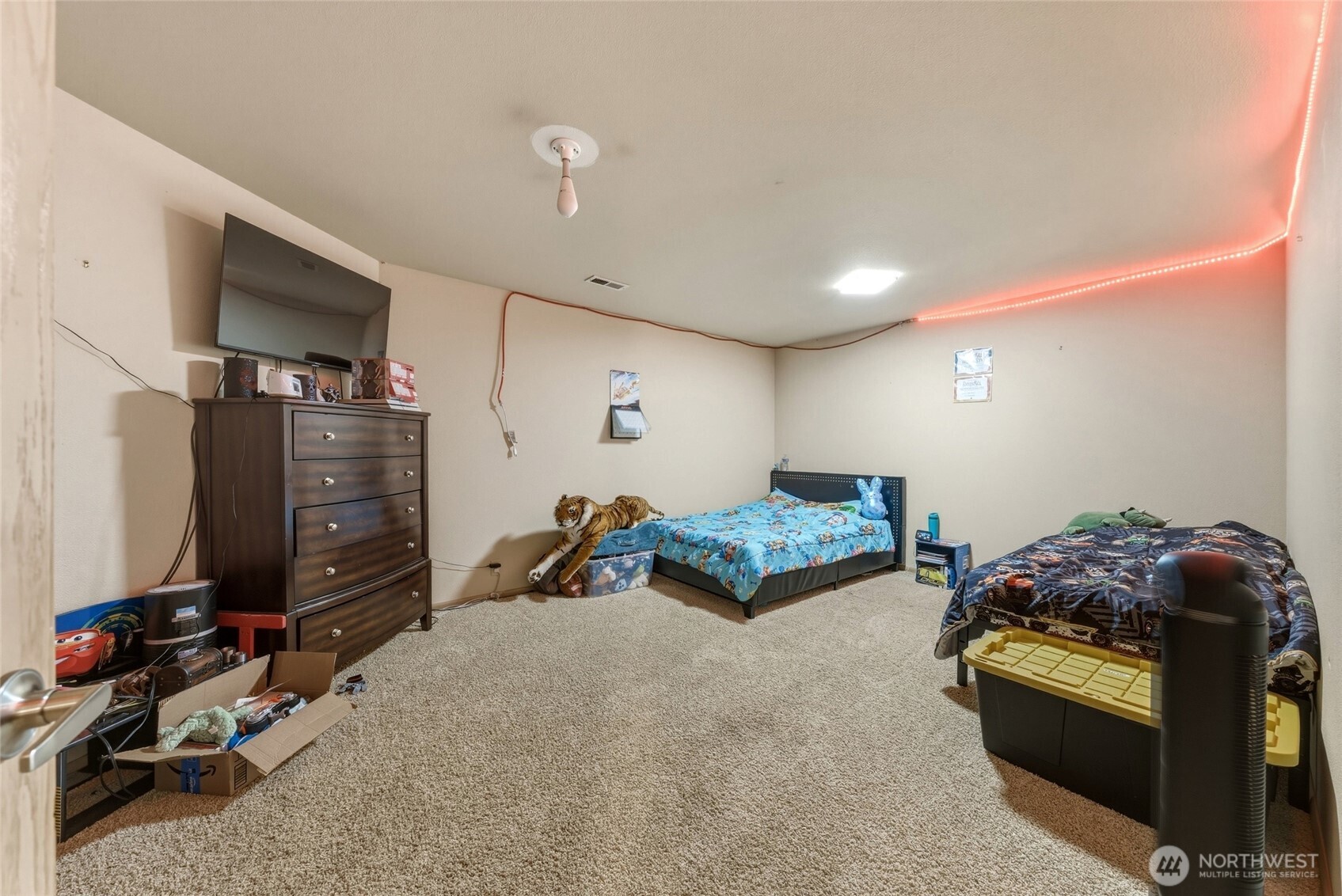1001 Southview Property Photo 26