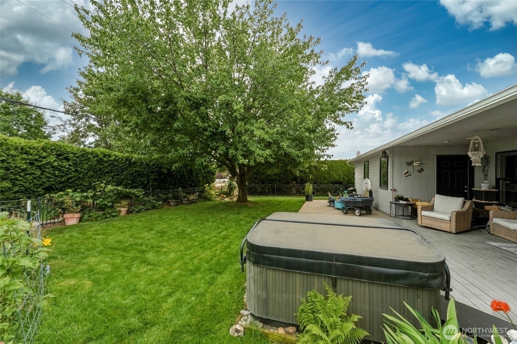 1001 Southview Property Photo 37