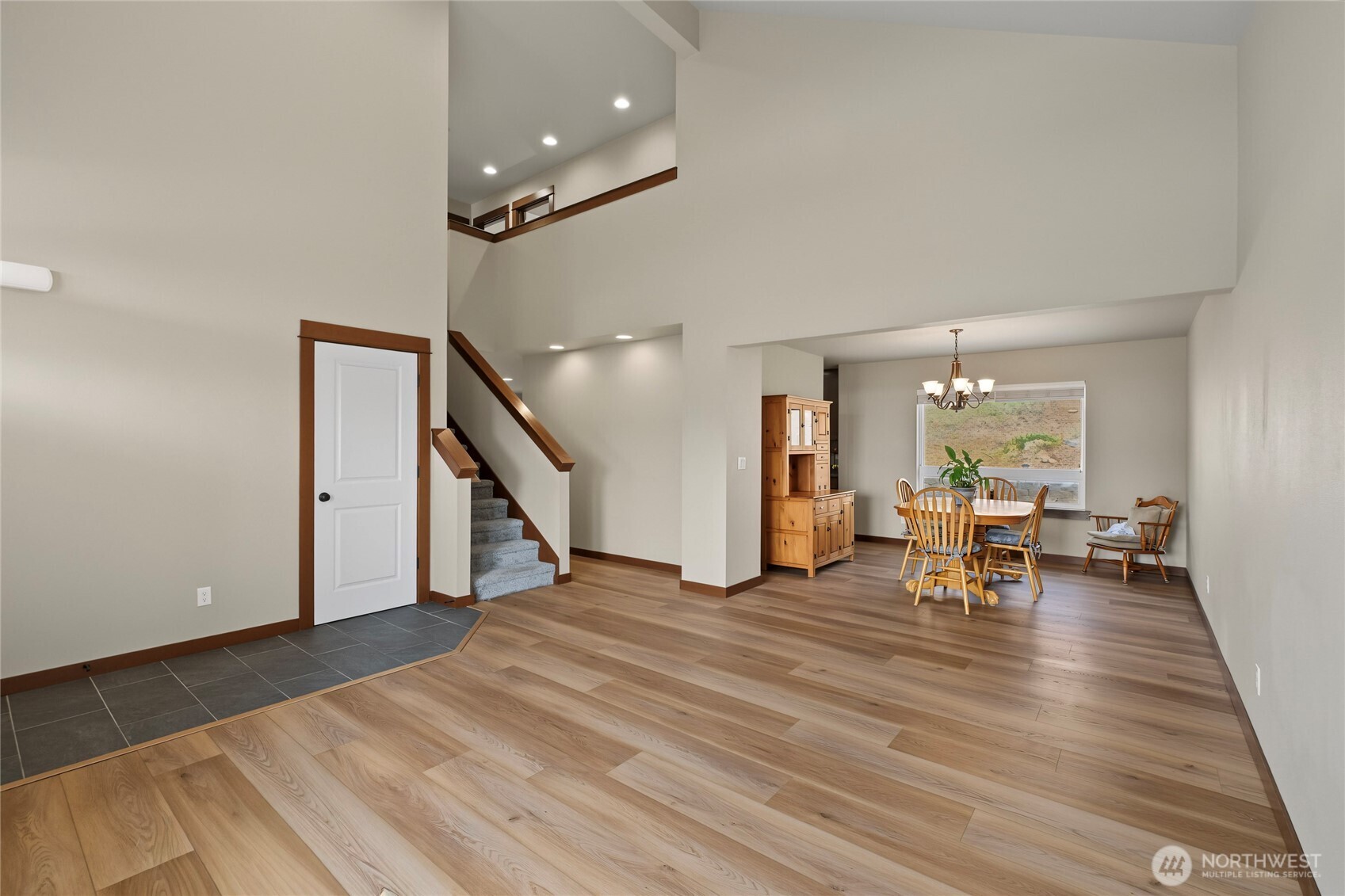 3143 Nw Delcon Court Property Photo 15