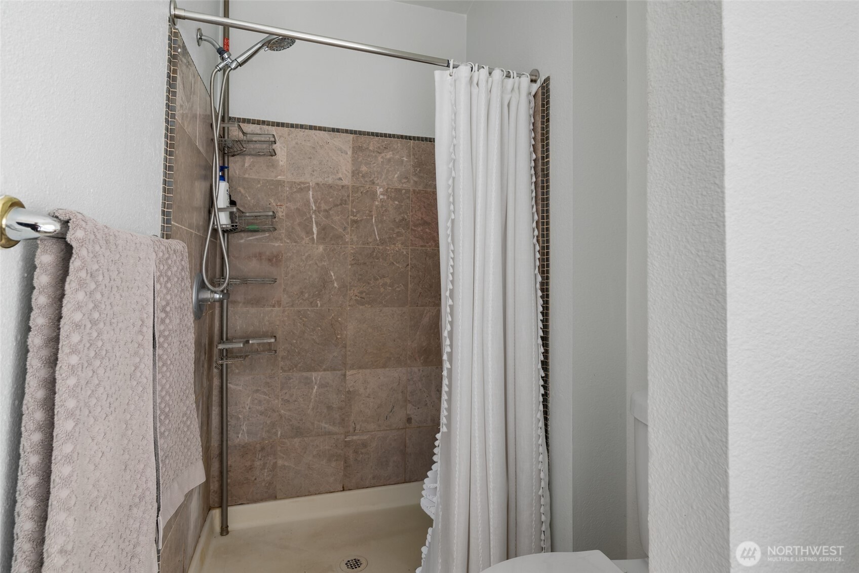 1030 Timber Lane Property Photo 16