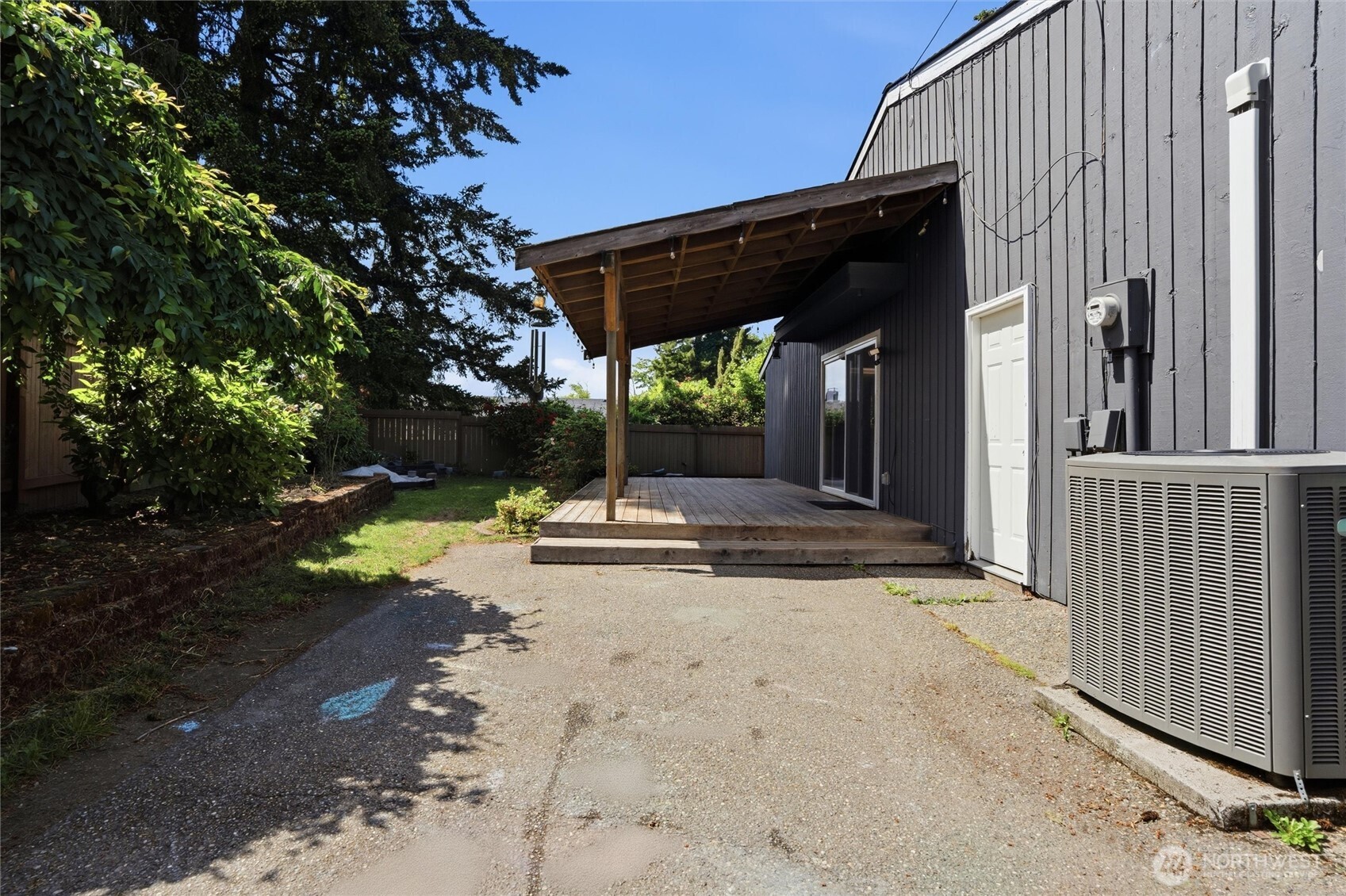2440 Lincoln Avenue Property Photo 35