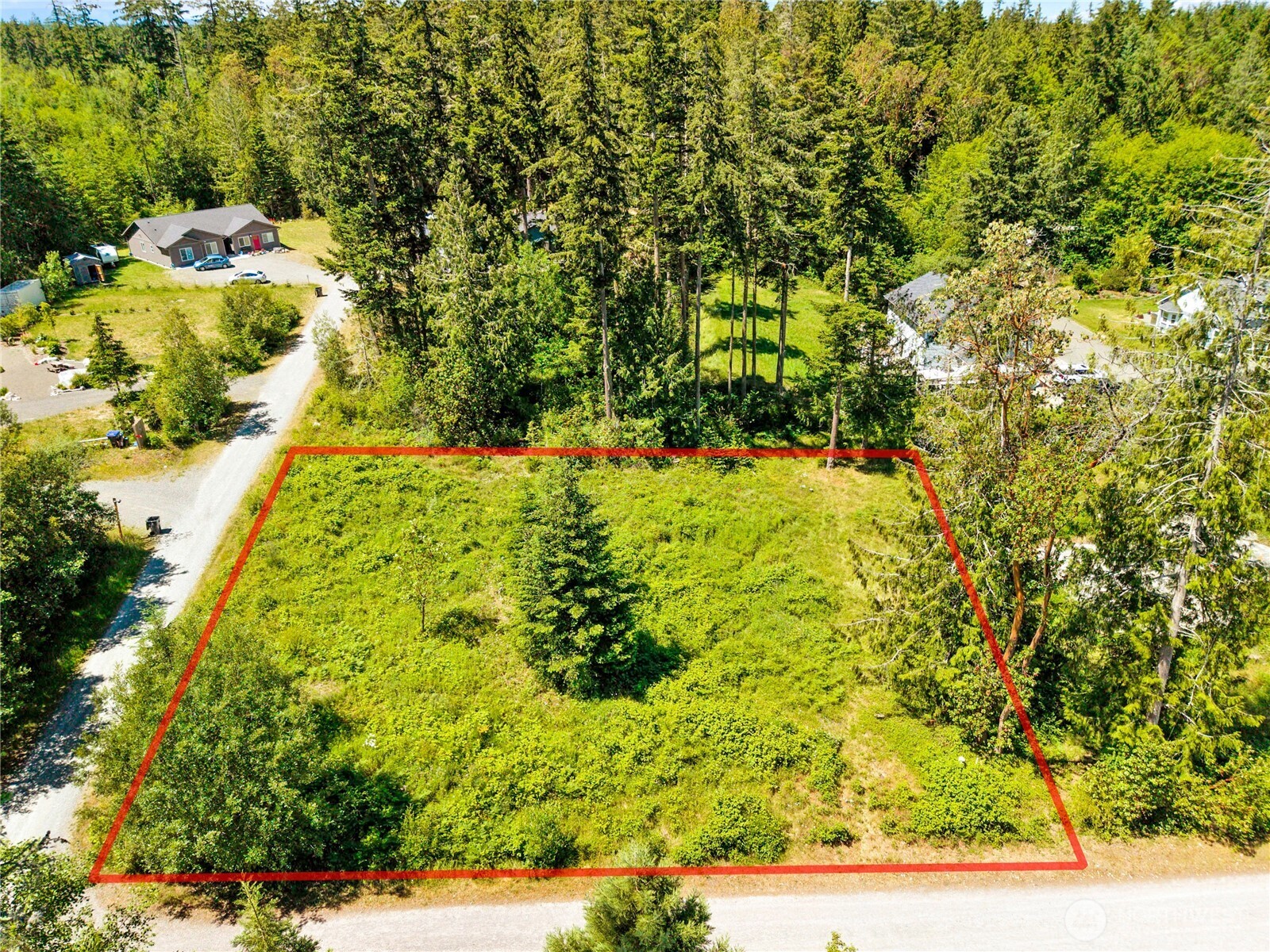 31 Pebble Lane Property Photo 3