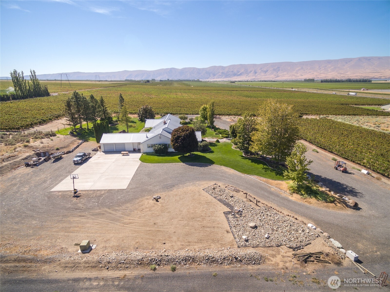 24635 Highway 243 Property Photo 38