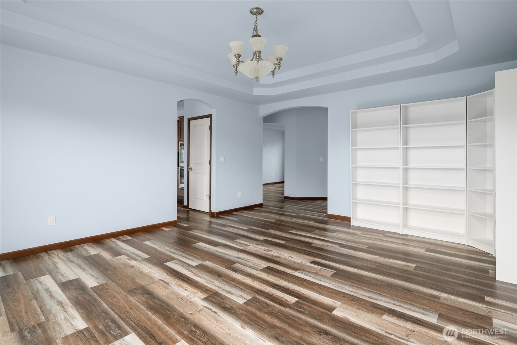 1033 Lyle Ridge Circle Property Photo 6