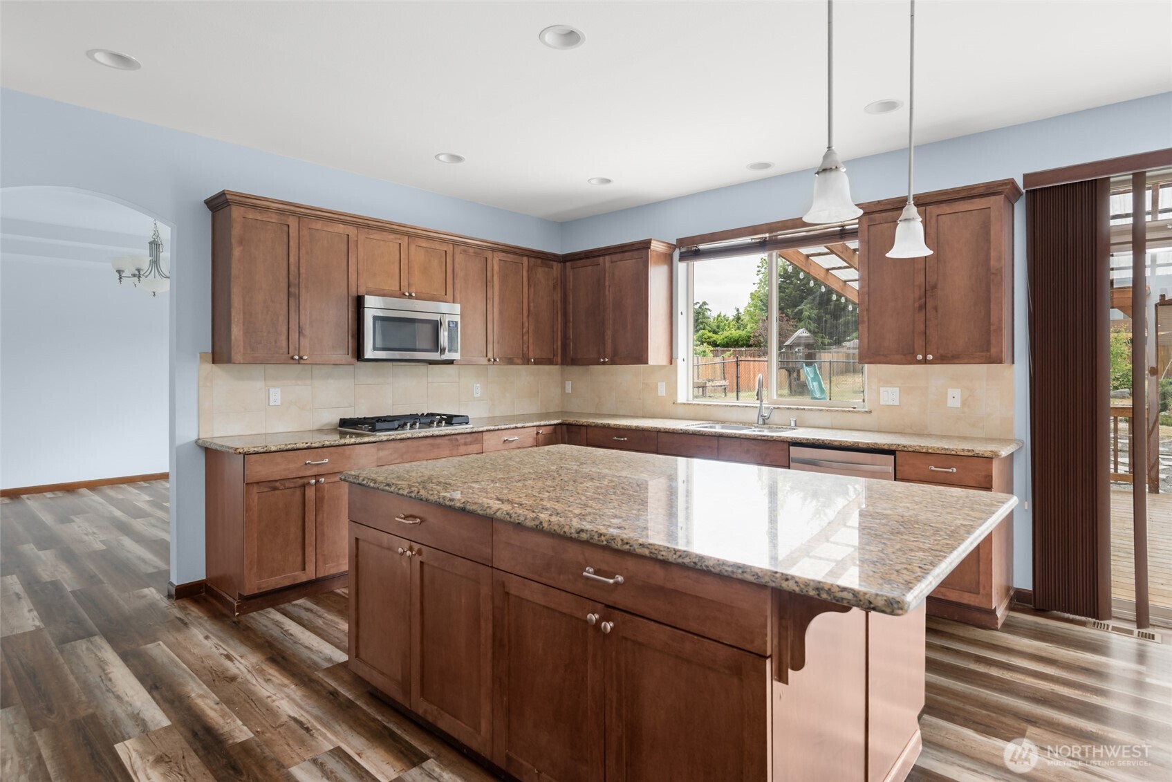 1033 Lyle Ridge Circle Property Photo 8