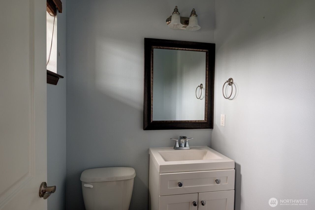 1033 Lyle Ridge Circle Property Photo 14