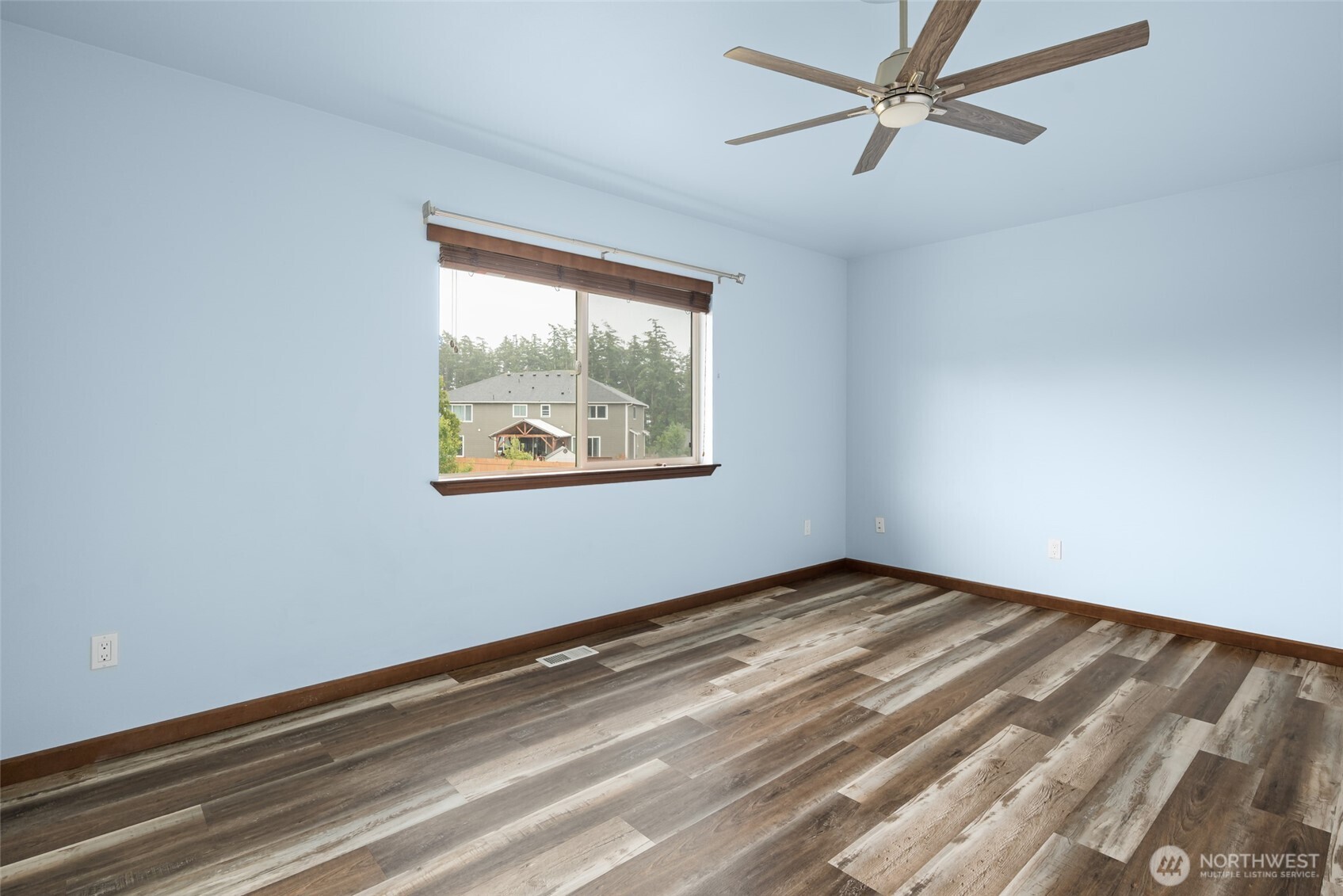 1033 Lyle Ridge Circle Property Photo 25