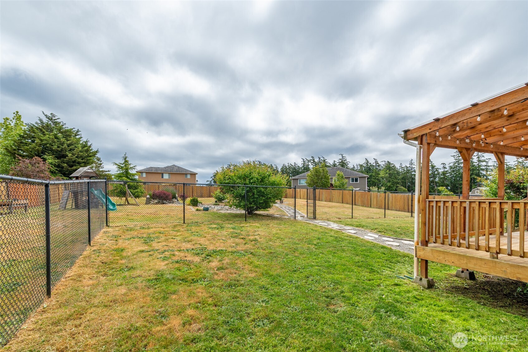 1033 Lyle Ridge Circle Property Photo 32