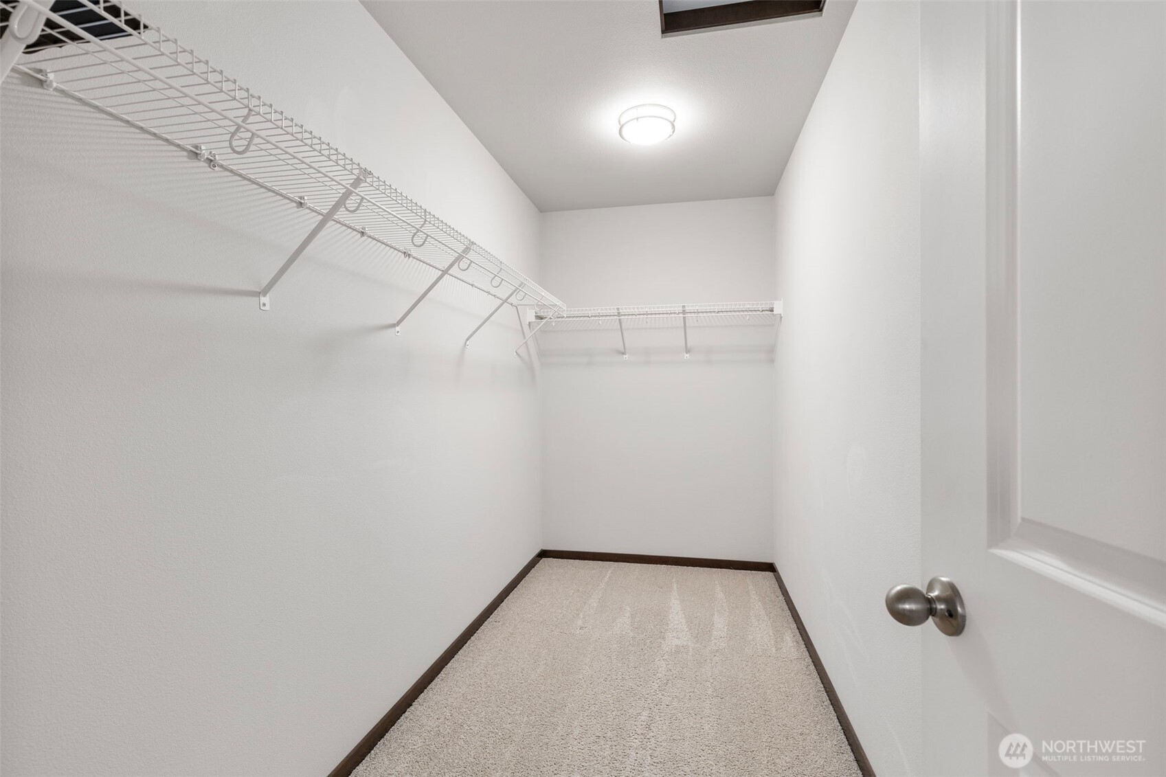 9516 Fairhaven Circle Property Photo 16