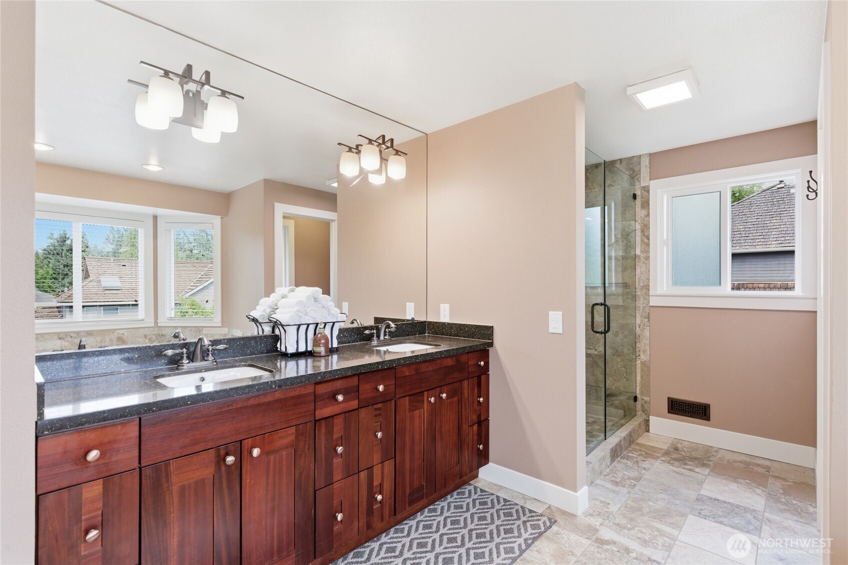 10927 Ne 157th Street Property Photo 27