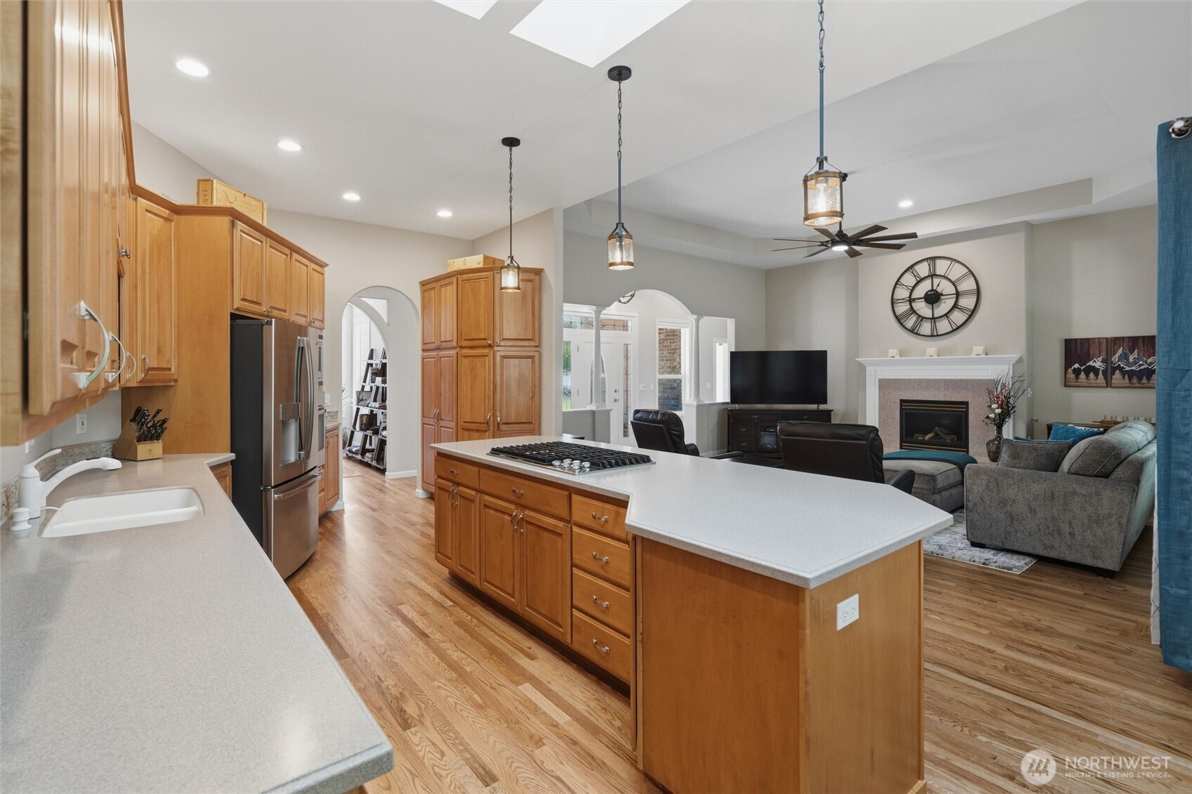 7445 Mccormick Woods Drive Property Photo 10