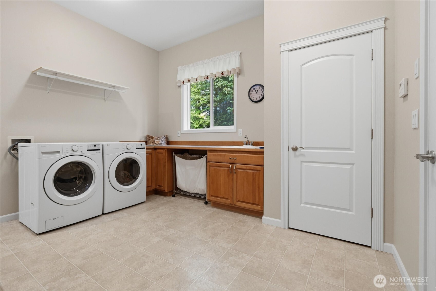 7445 Mccormick Woods Drive Property Photo 25