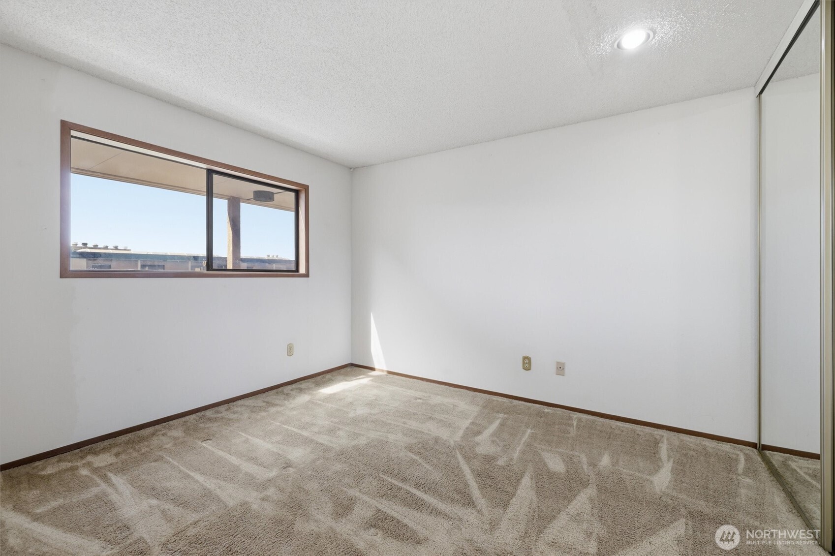 601 S 227th Street 407n Property Photo 6