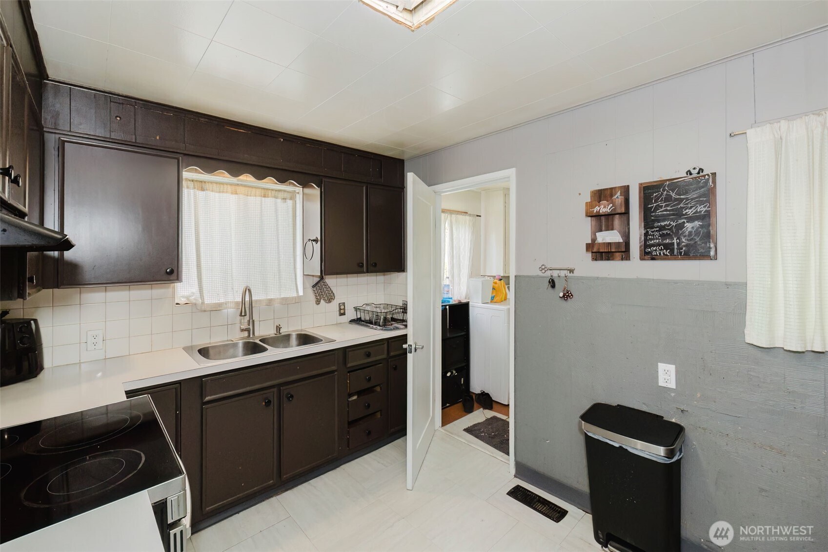 3190 Bartolatz Road Property Photo 5