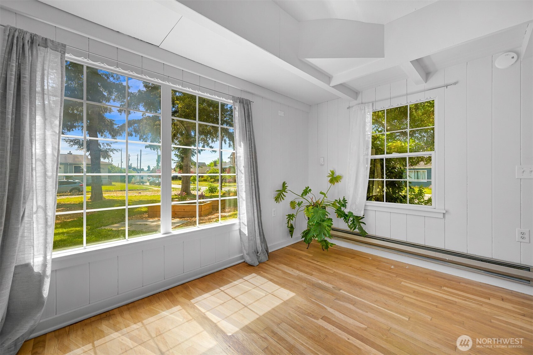 2500 I Street Property Photo 10