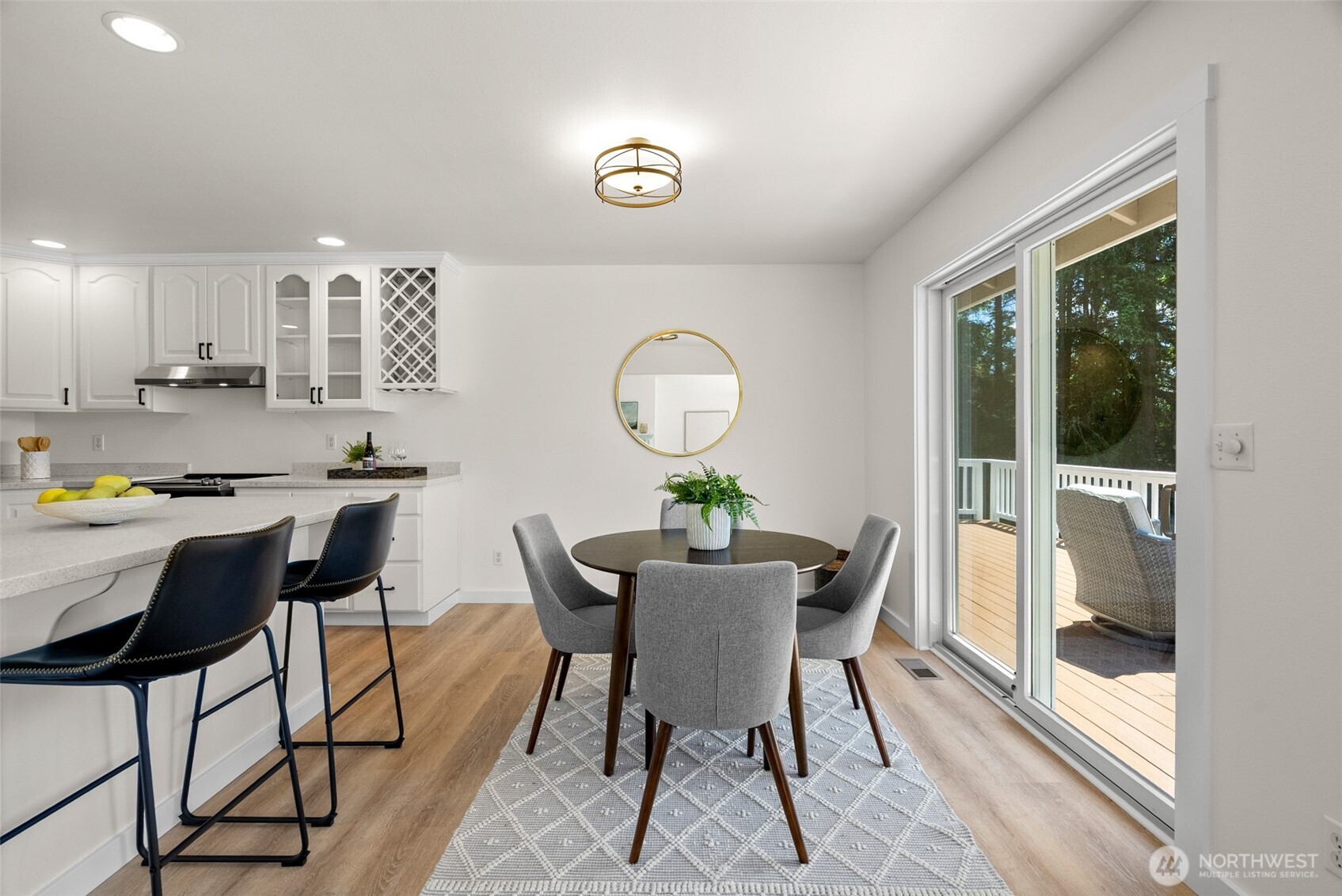 27581 Heavenly Place Property Photo 6