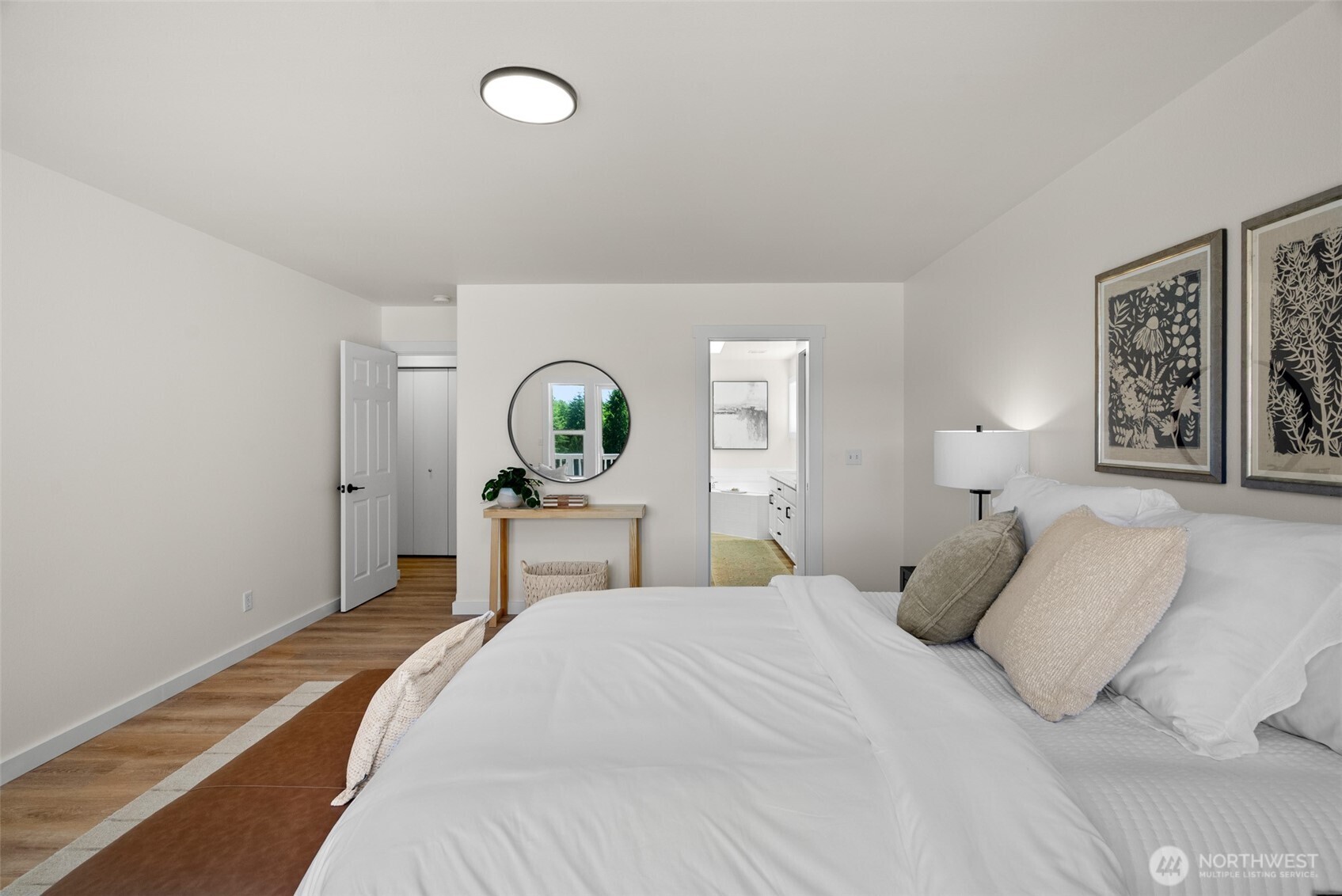 27581 Heavenly Place Property Photo 13