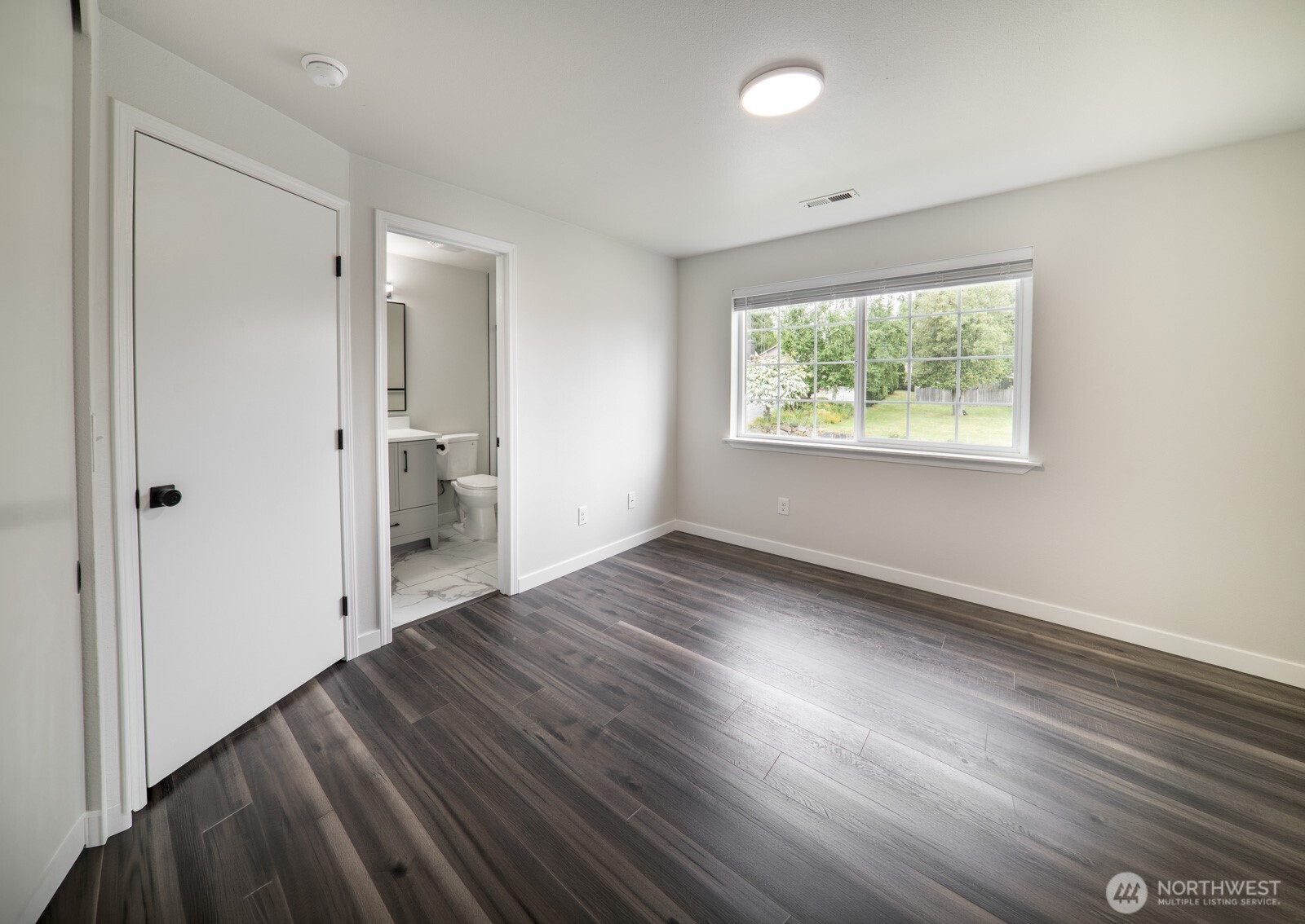520 N Laventure Road Property Photo 13