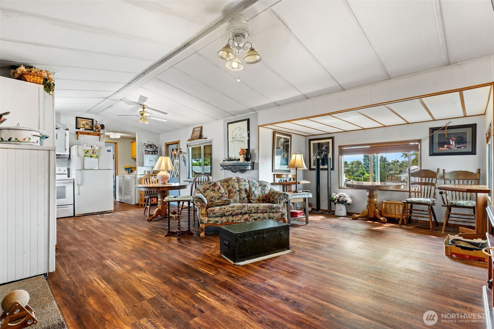 110 5th Avenue Property Photo 3