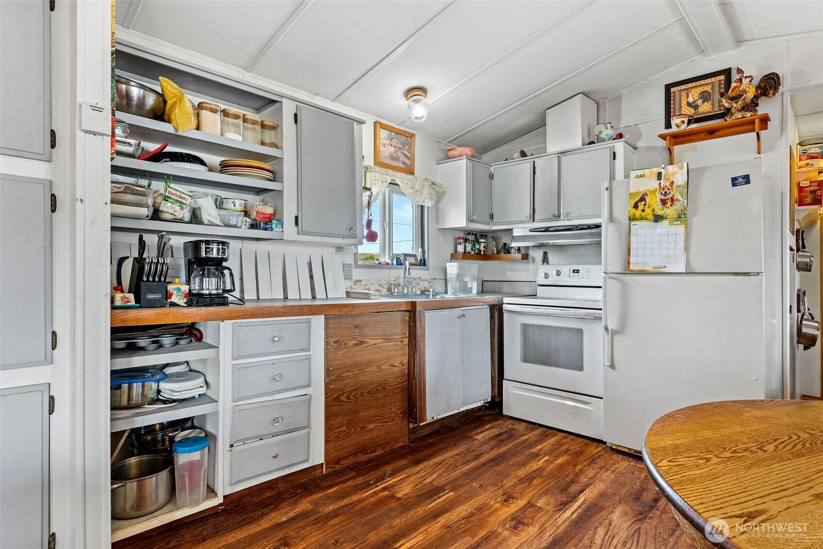 110 5th Avenue Property Photo 4