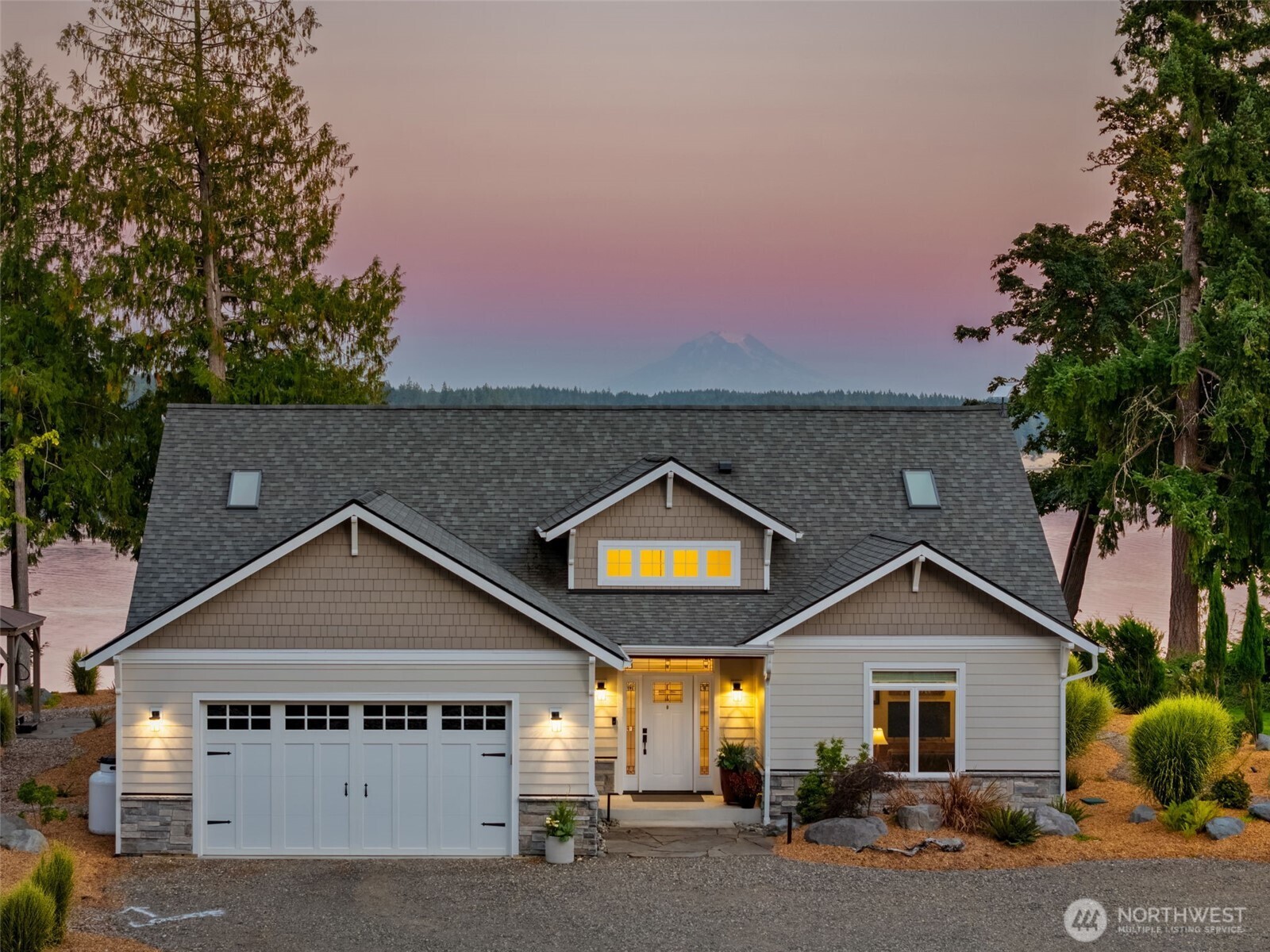 211 E Vineyard Crest Road Property Photo 7