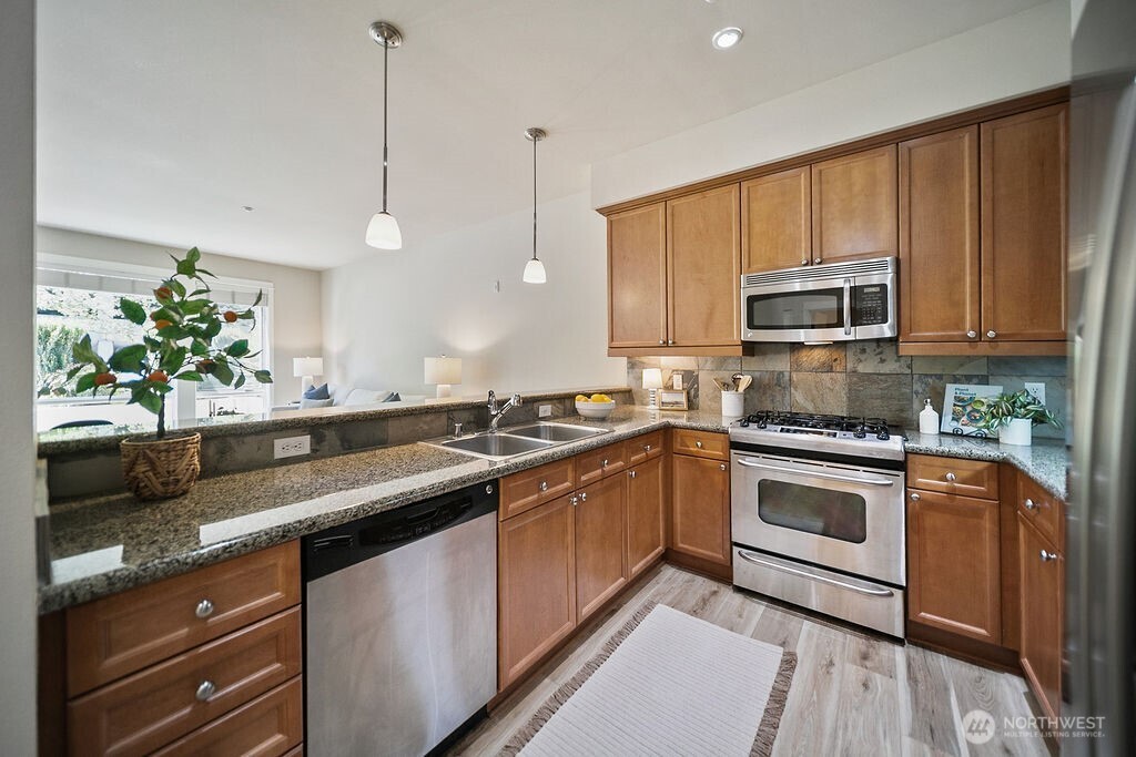 400 Washington 115 Property Photo 9