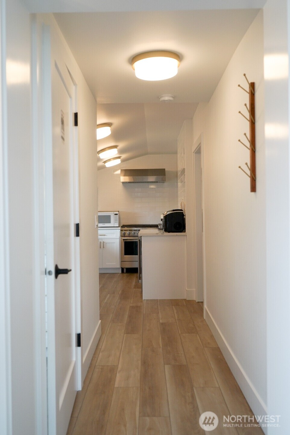 112 Avenue A Property Photo 15