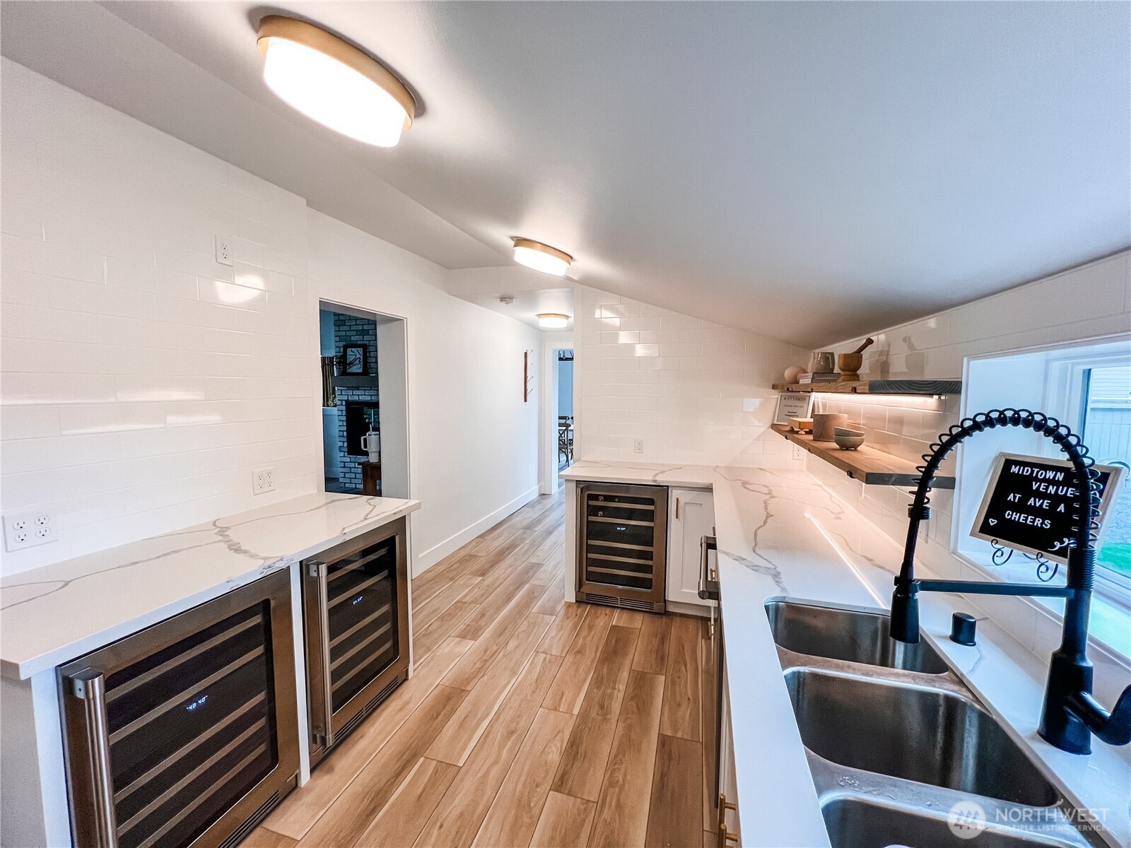 112 Avenue A Property Photo 18