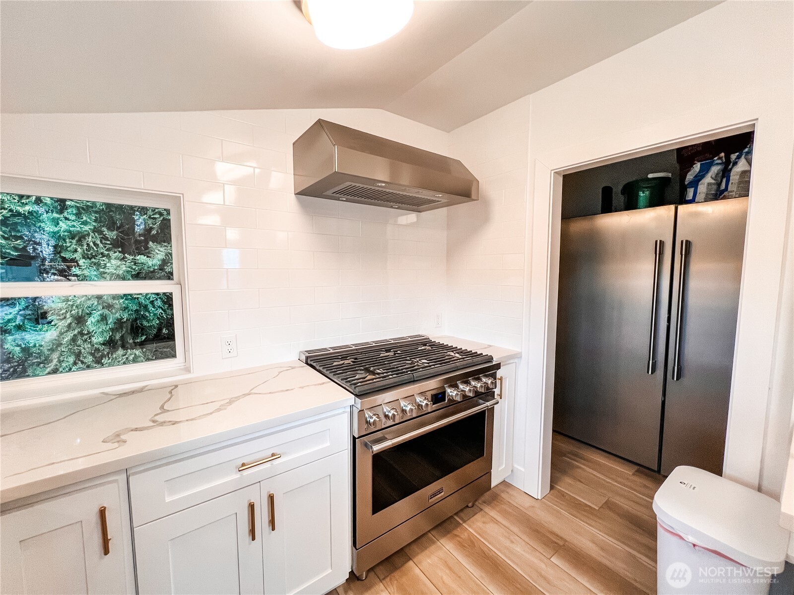 112 Avenue A Property Photo 19