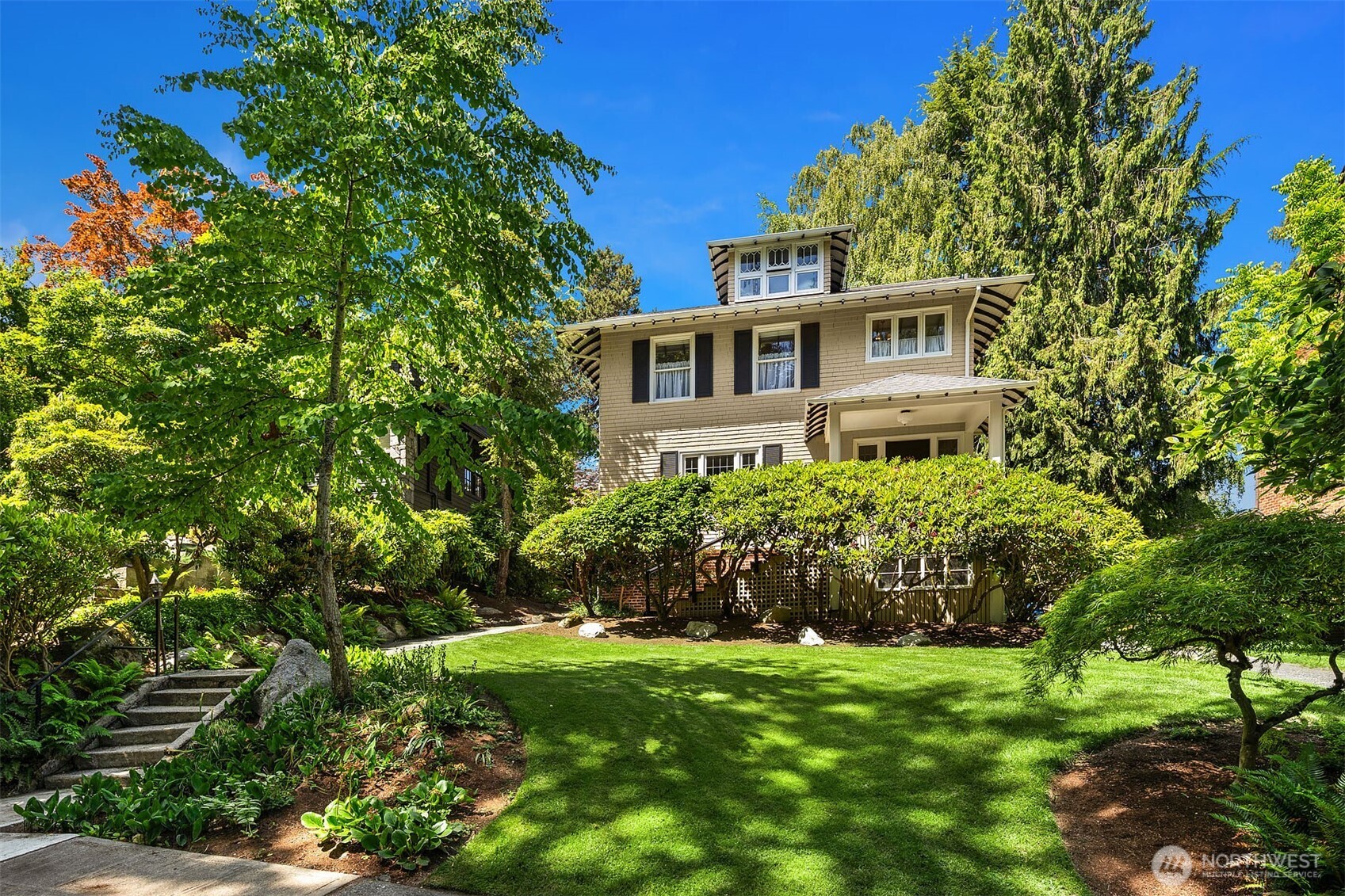 131 Madrona Place Property Photo 3