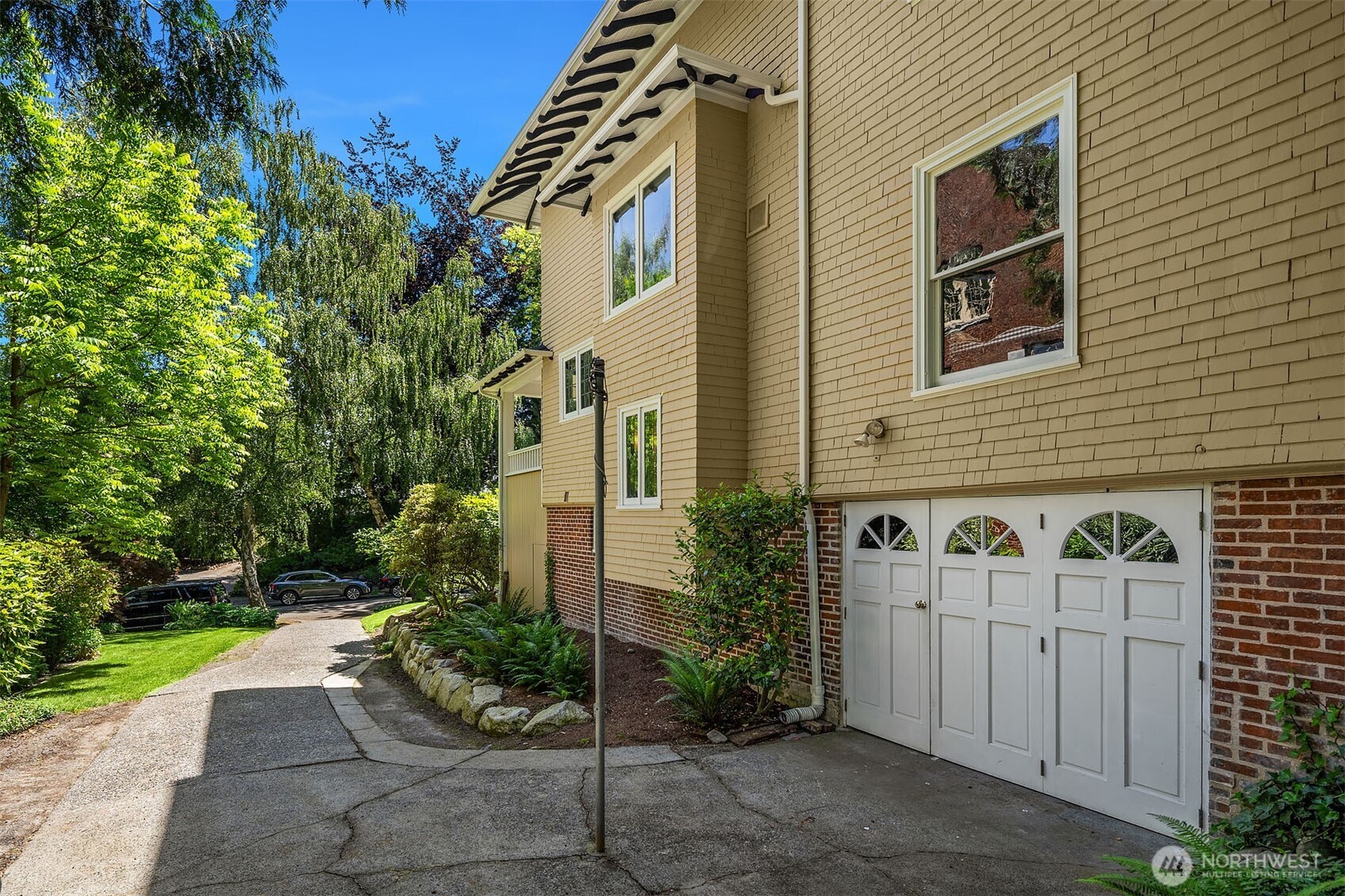 131 Madrona Place Property Photo 34