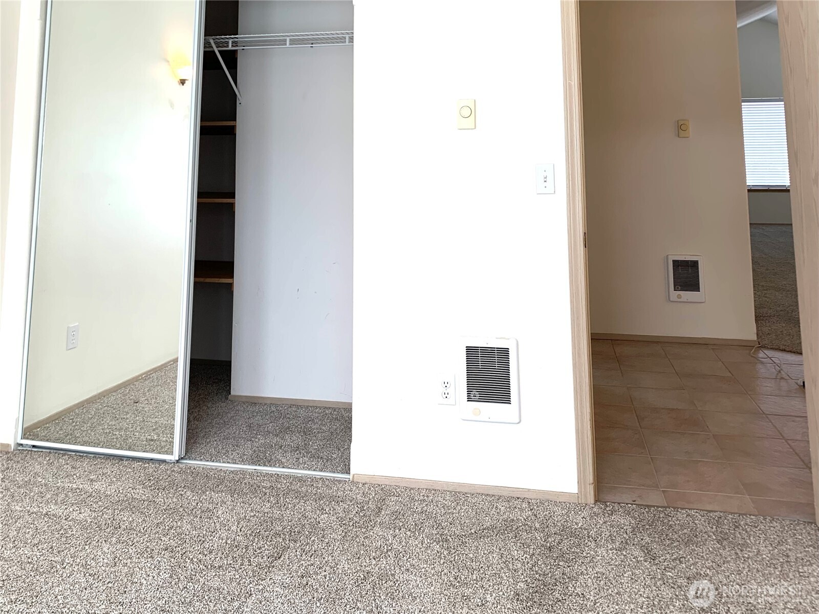 419 Lake West Loop Property Photo 16