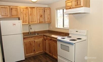 3007 E 33rd Street Property Photo 3