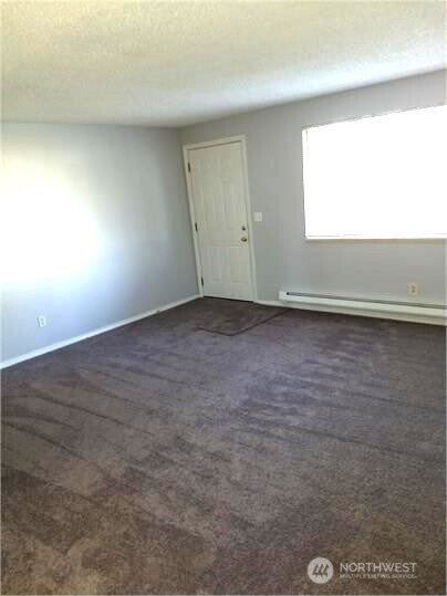 3007 E 33rd Street Property Photo 8