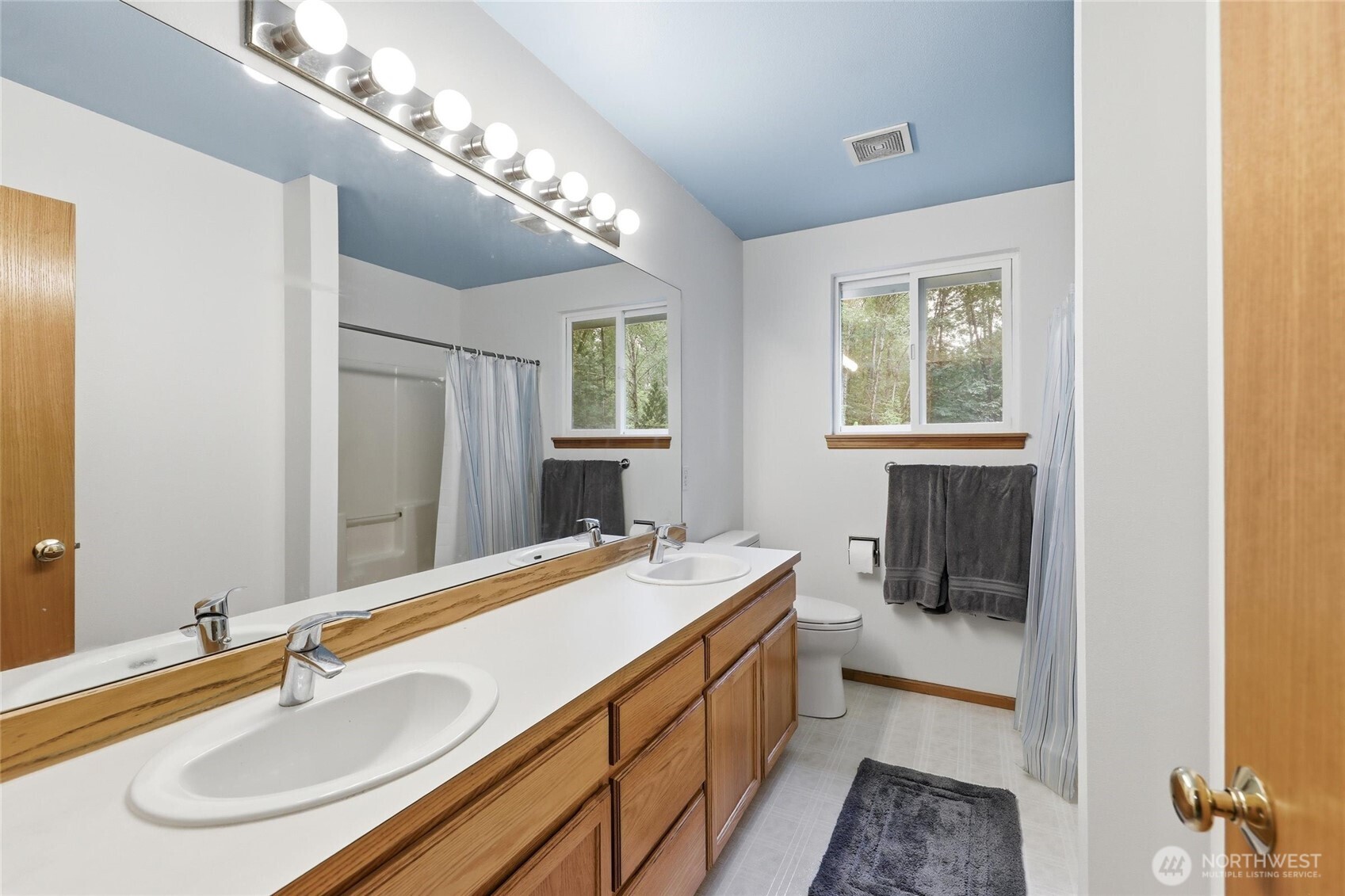27630 Ne Quail Creek Dr Property Photo 28