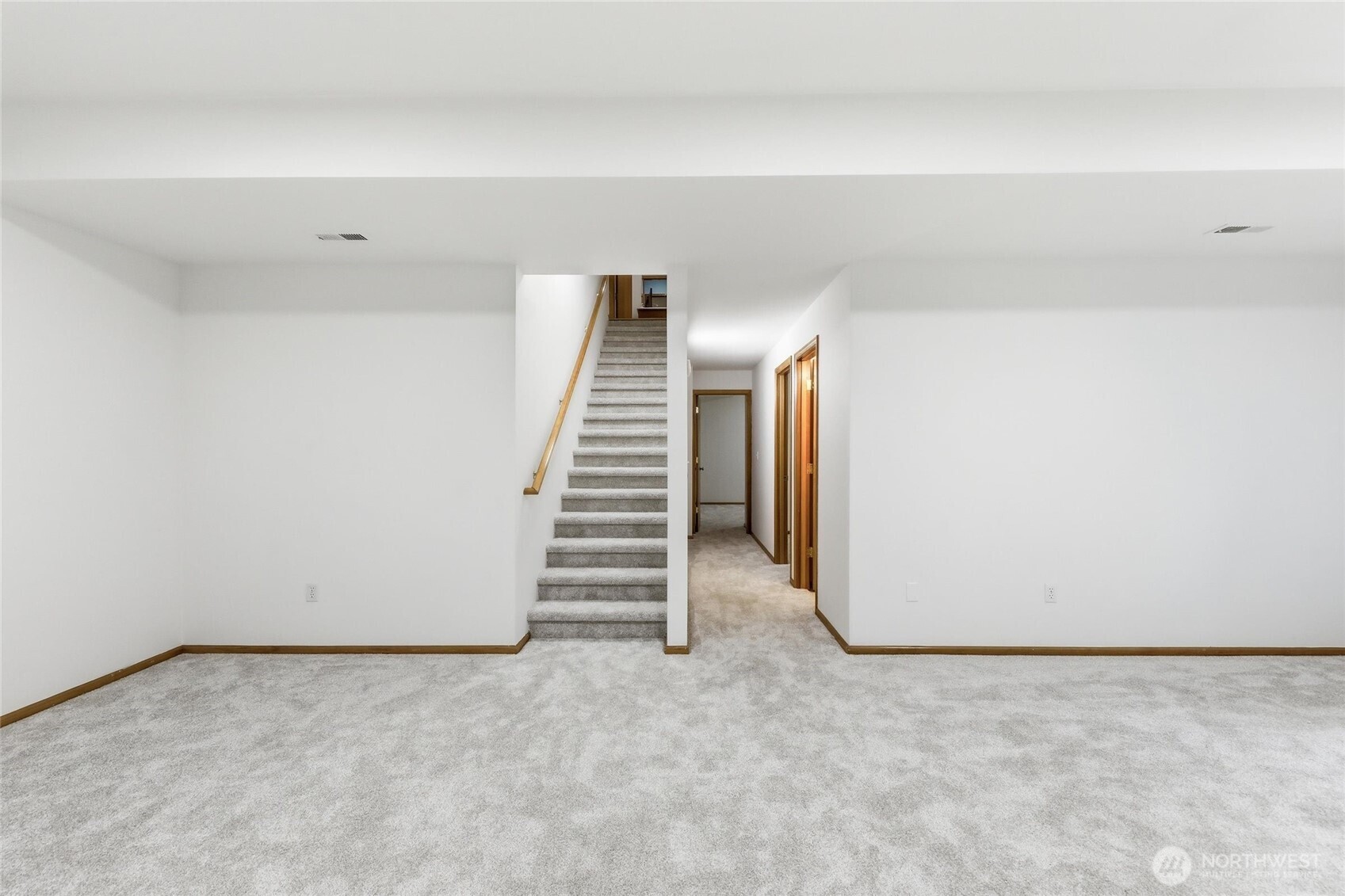 27630 Ne Quail Creek Dr Property Photo 31