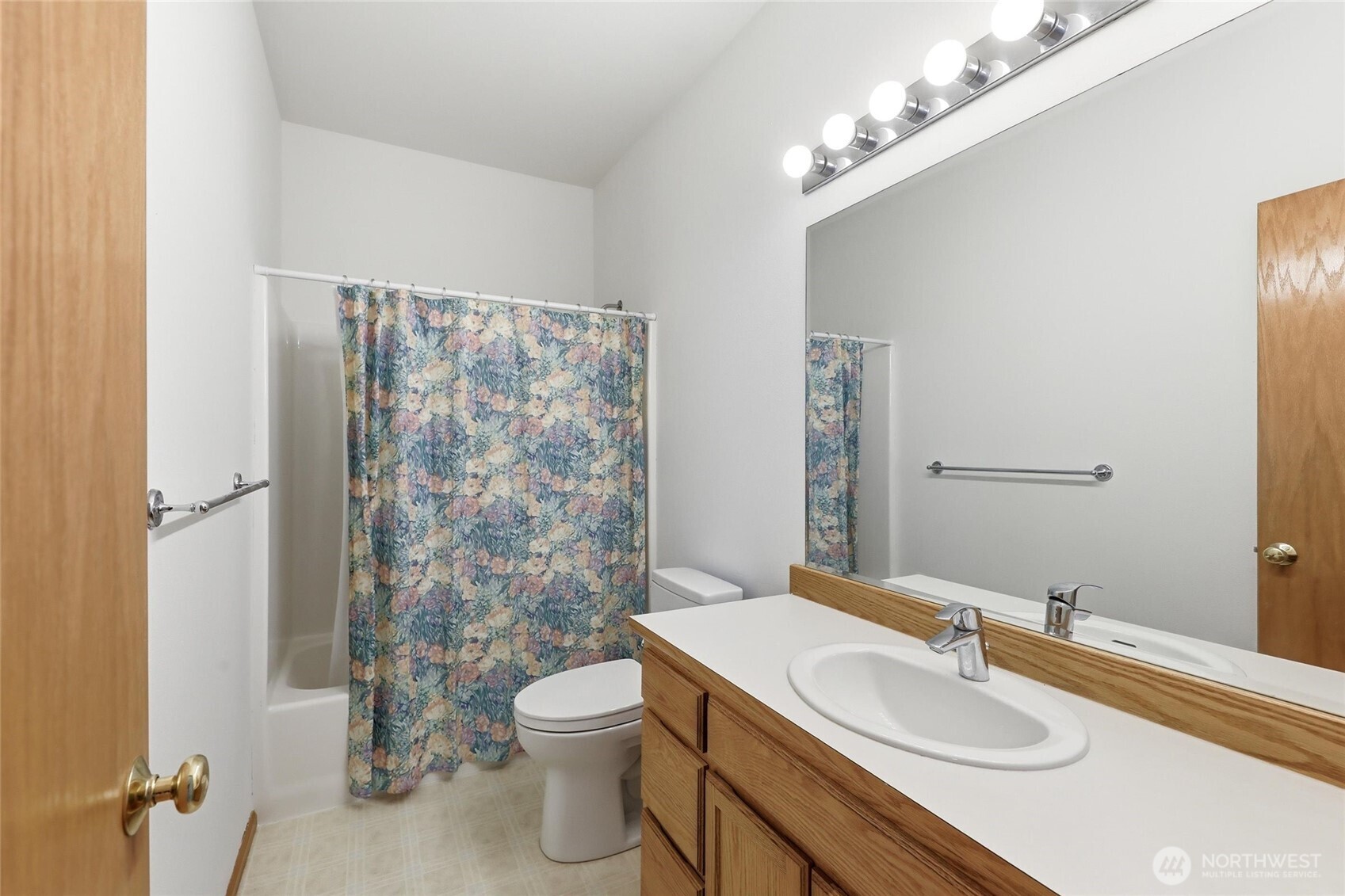 27630 Ne Quail Creek Dr Property Photo 32