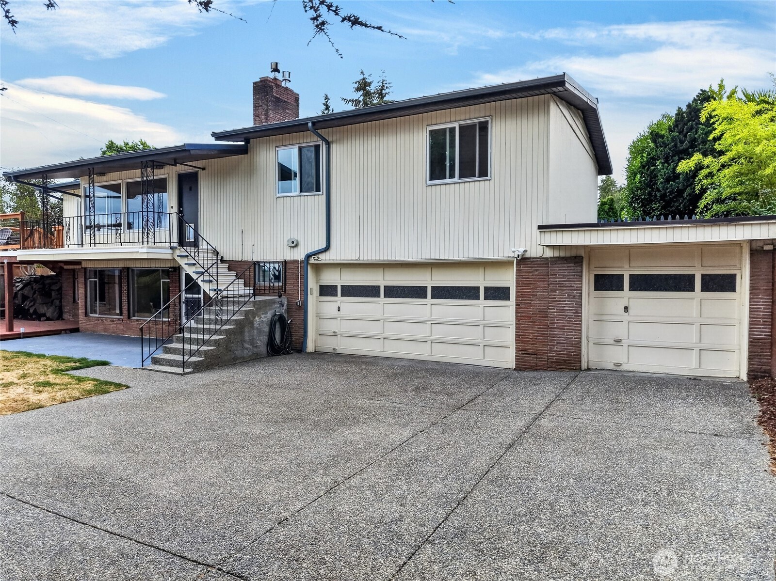 3613 N 30th Street Property Photo 6