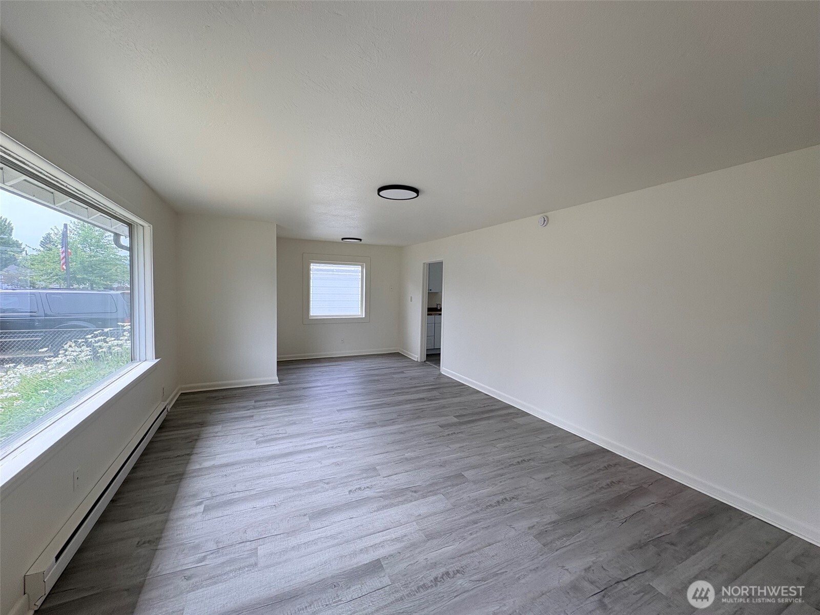 511 20th Property Photo 3