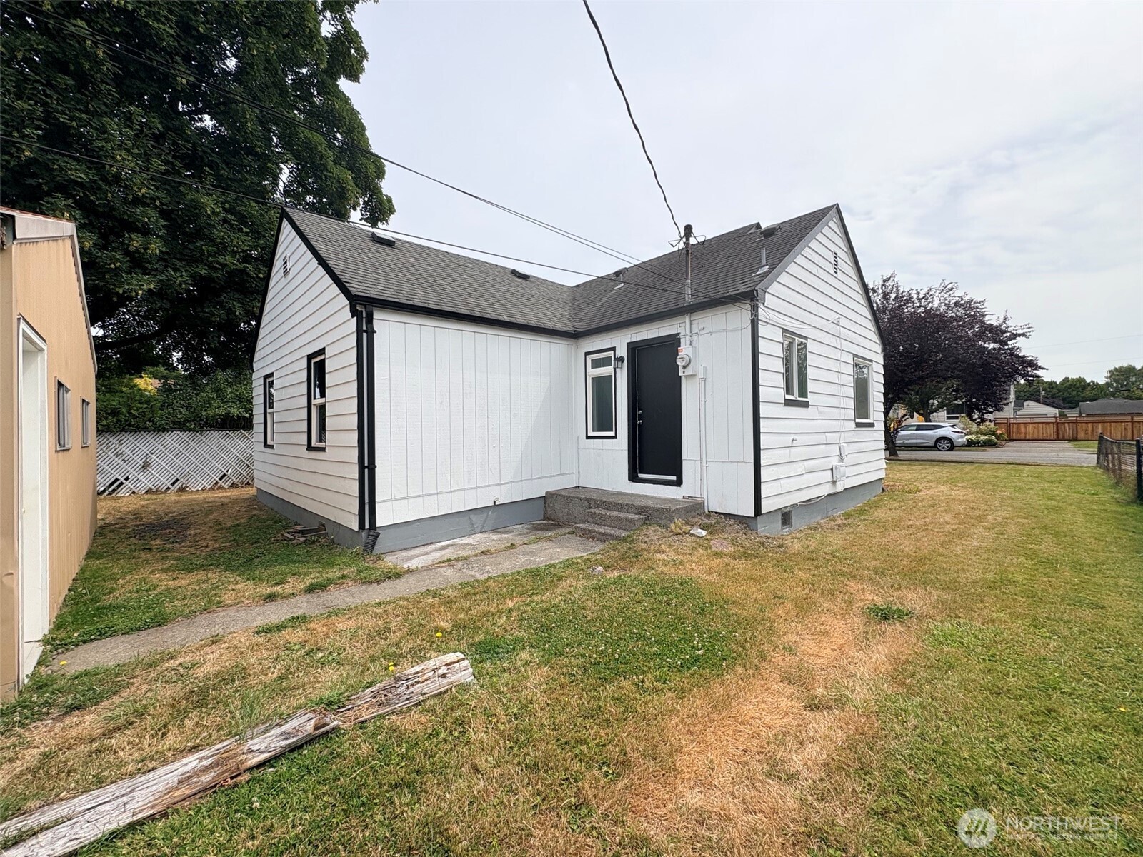 511 20th Property Photo 12