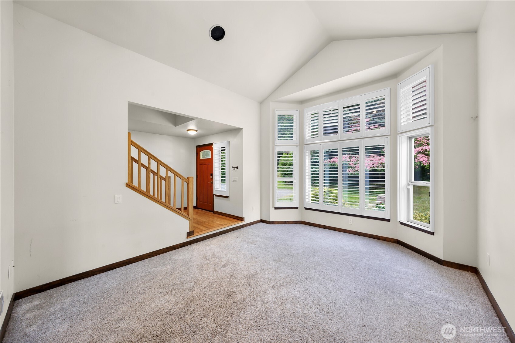 3192 Santa Fe Court Property Photo 3
