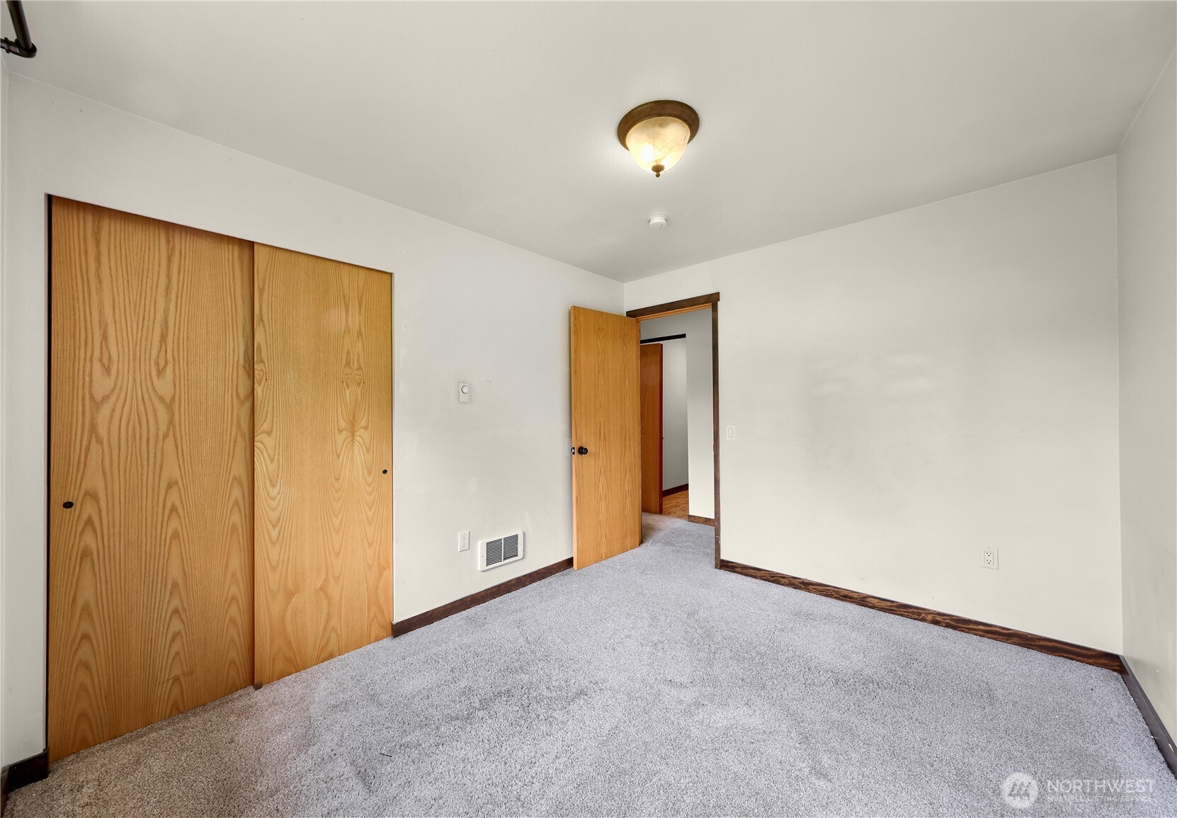 3192 Santa Fe Court Property Photo 20
