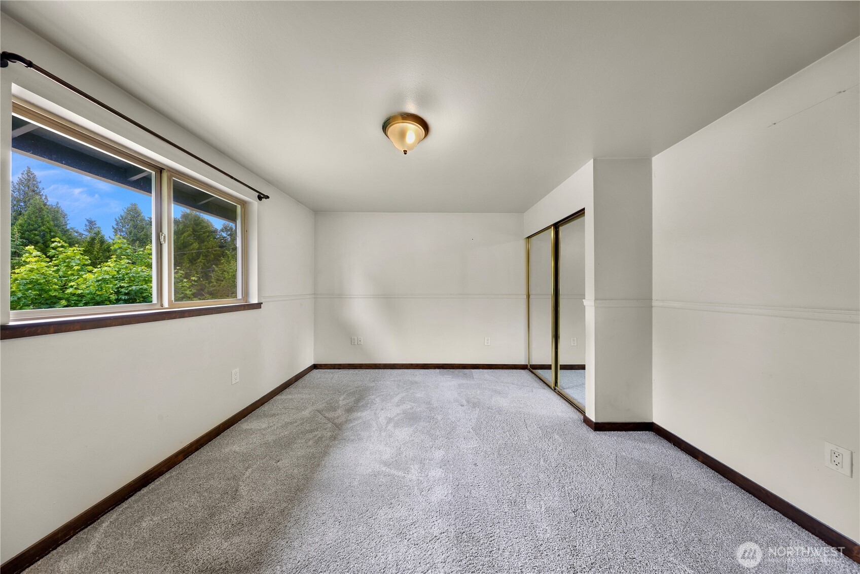 3192 Santa Fe Court Property Photo 23