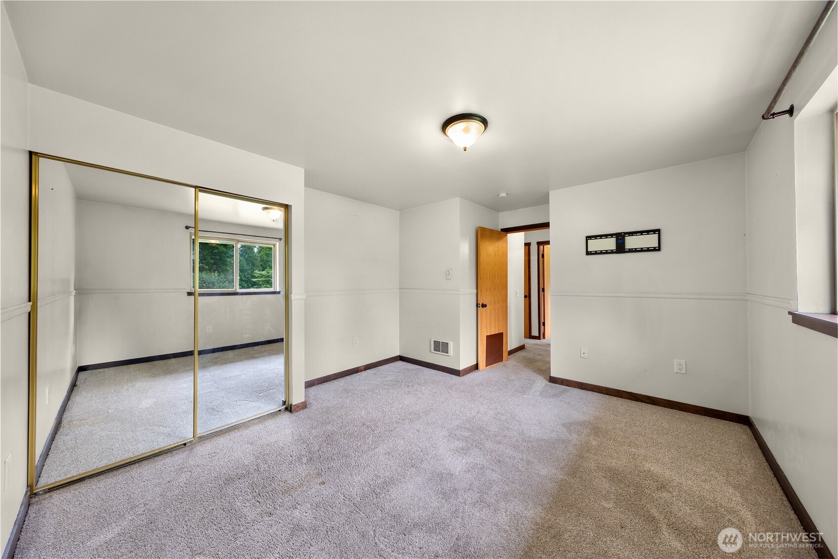 3192 Santa Fe Court Property Photo 24