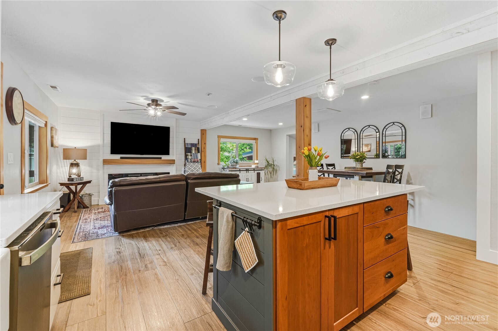 106 Evans Street Property Photo 13