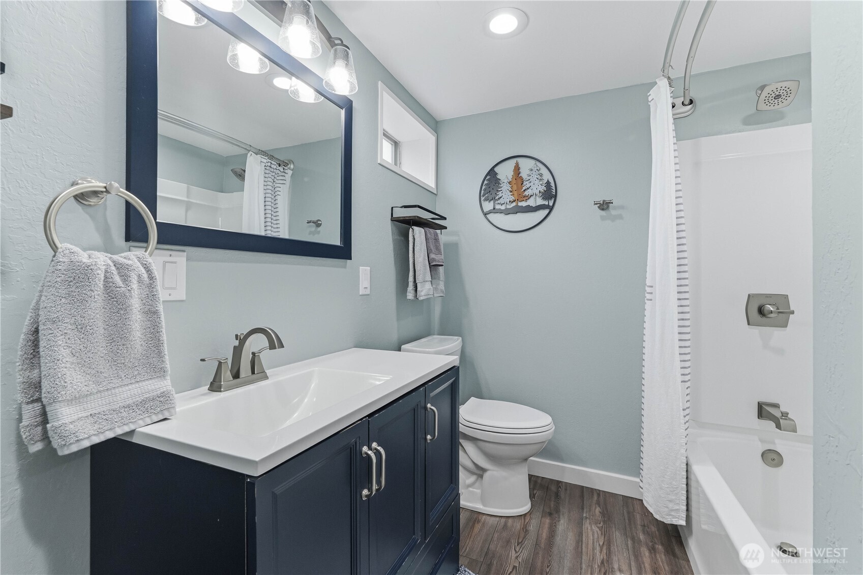 106 Evans Street Property Photo 27